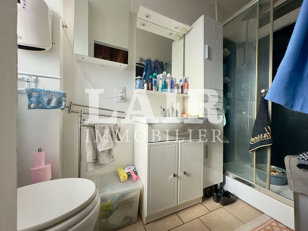 Maison à MOULINS-LA-MARCHE