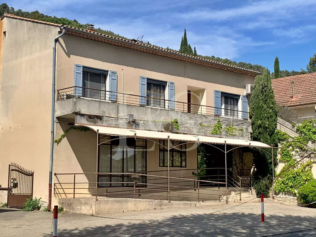 Maison à BEAUMES-DE-VENISE