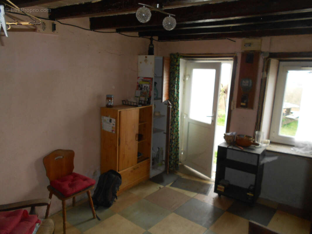 Maison de village sur 3 niveaux Lieu-dit Solasset 63880 Olmet - photo 2