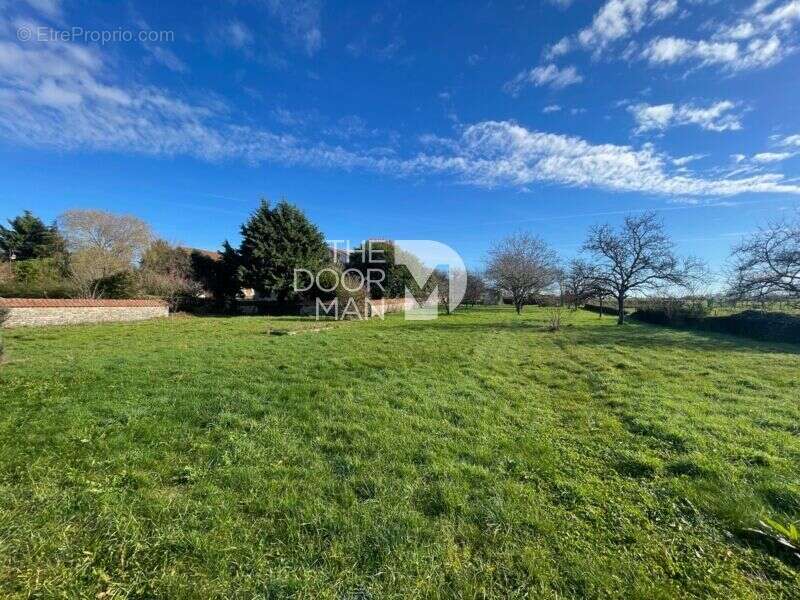 Maison à THOL-LES-MILLIERES