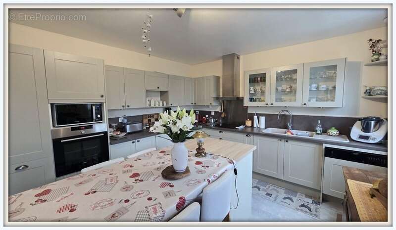 Maison à COURDIMANCHE