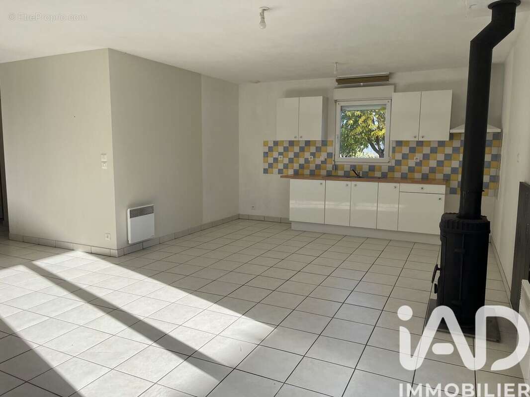 Photo 4 - Maison à MINIAC-MORVAN