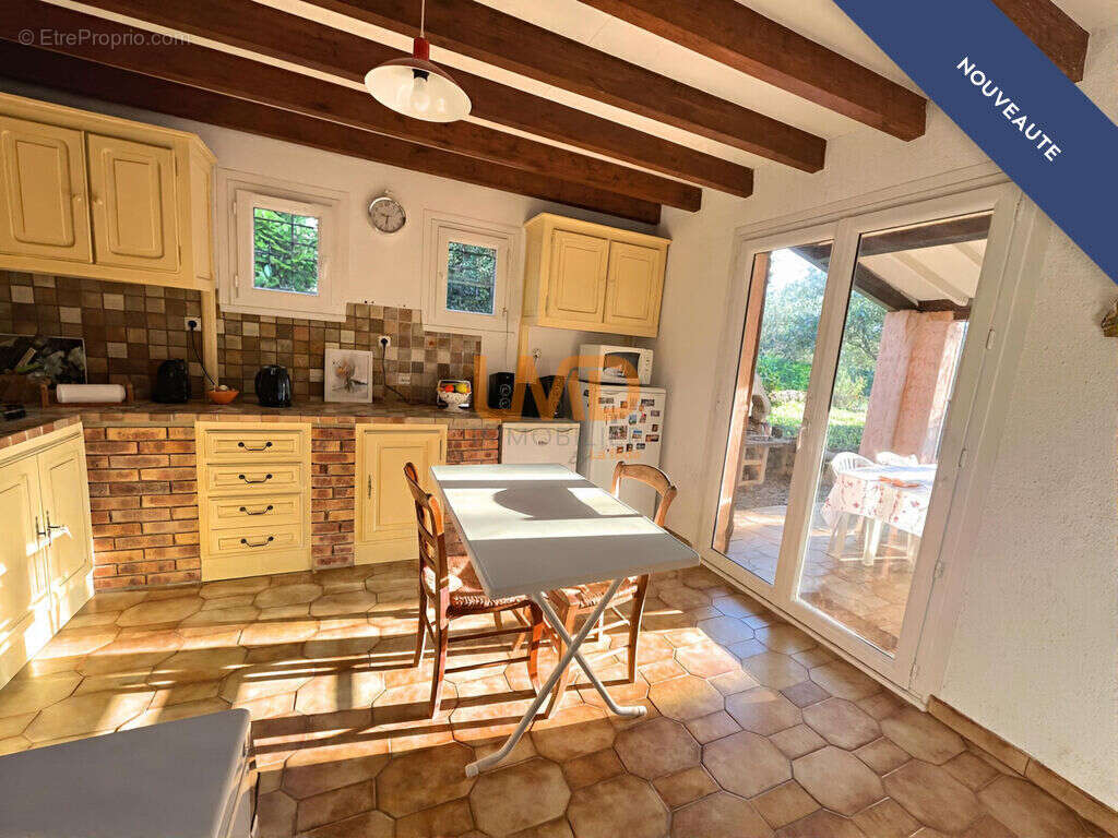 Maison à LORGUES