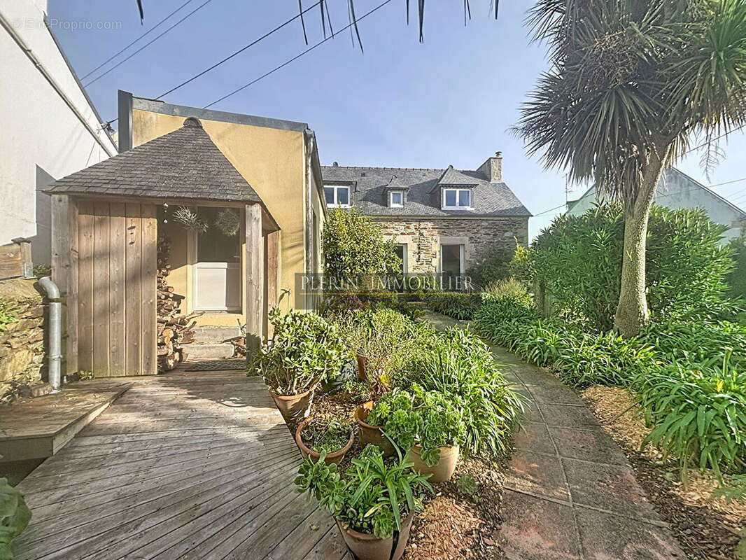 Maison à PLOUBAZLANEC