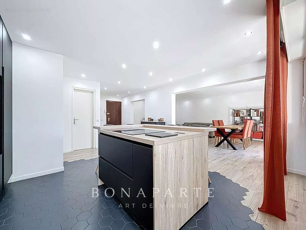 Gex centre - appartement lumineux renove - photo 2