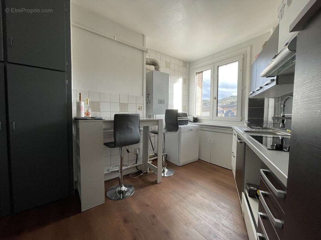 Appartement proche commerces - photo 4