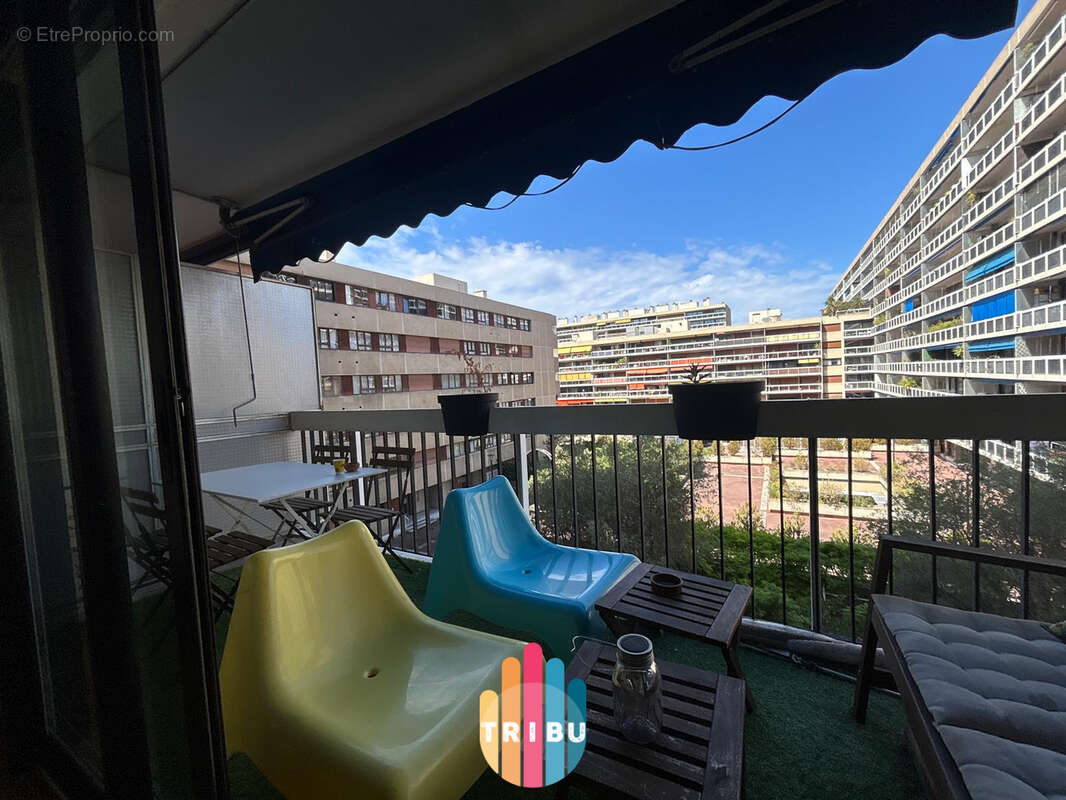 Appartement traversant de 95 m2 avec terrasse et double box   Résidence Le Méditerranée, Marseille - photo 5