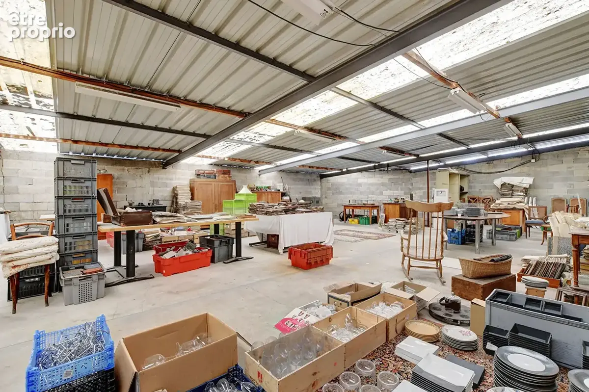 Local commercial d'exception 440 m² - photo 8