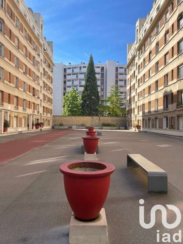 Photo 2 - Appartement à MONTROUGE