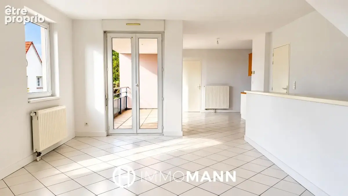 Duplex inversé avec jardin, terrasses, garage et parking - photo 9