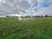 Photo 1 - Terrain à MASSAC