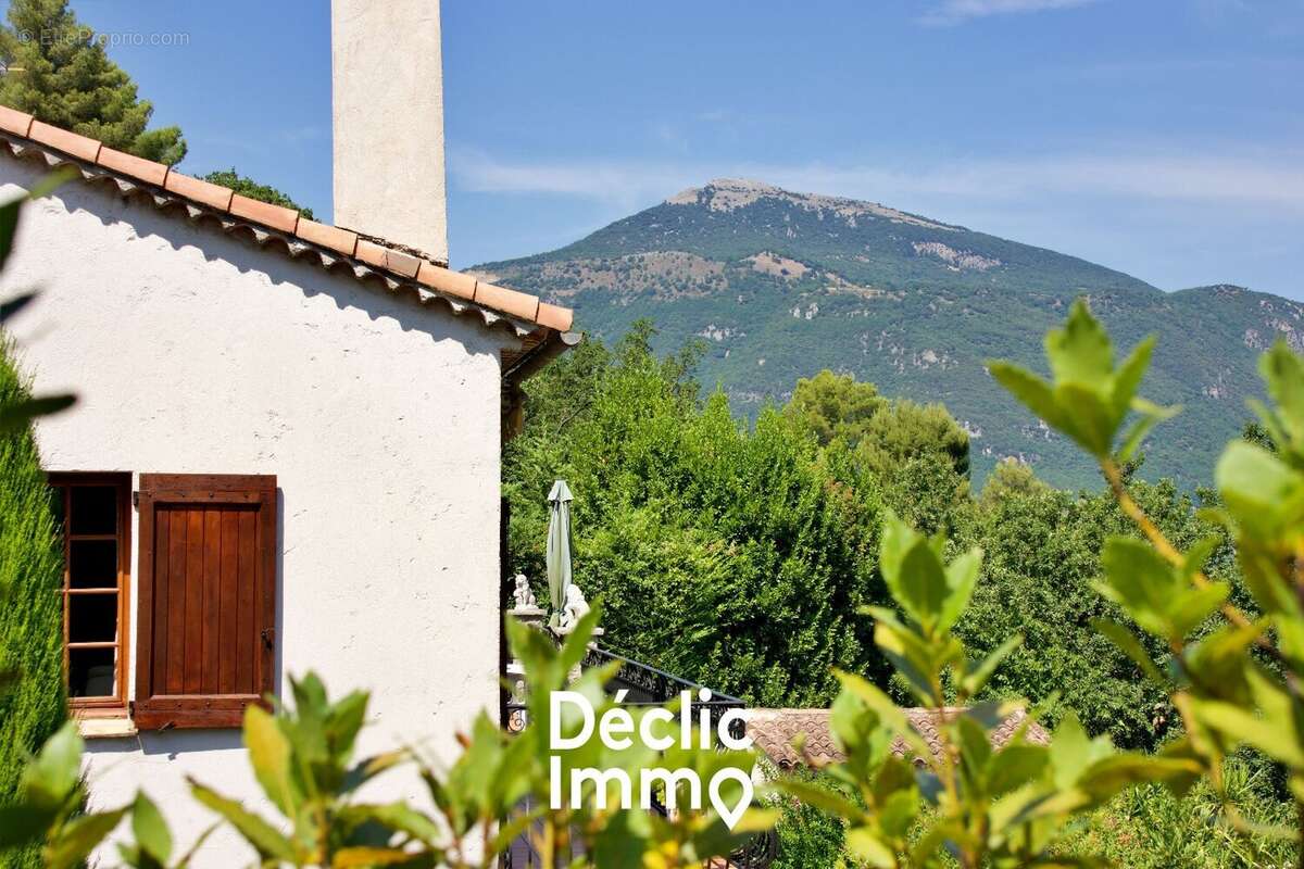 Villa - 4 chambres - vue degagee - piscine - jardin mediterraneen - bar sur loup - photo 7