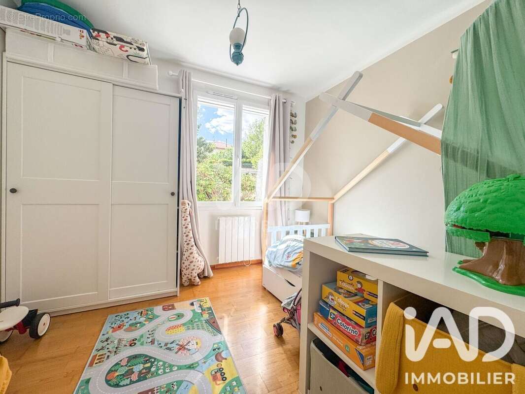 Maison 92 m² à Millau  - photo 9