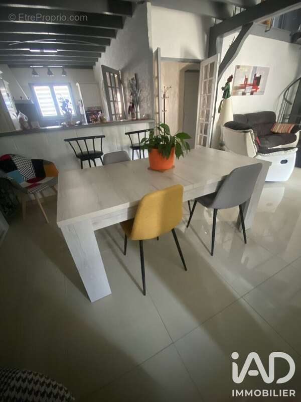 Maison 142 m² à Juillan  - photo 3