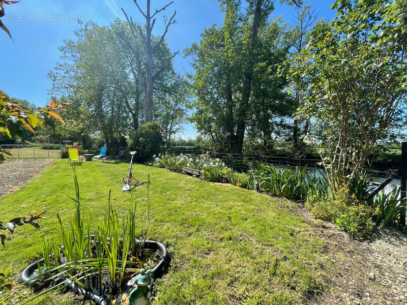 Dpt Eure et Loir (28), à vendre proche de CHARTRES terrain - Terrain de 1 024,00 m² - photo 2