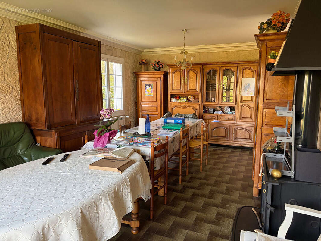 Maison 7 pièces à vendre à Chançay - Environnement agréable - photo 3