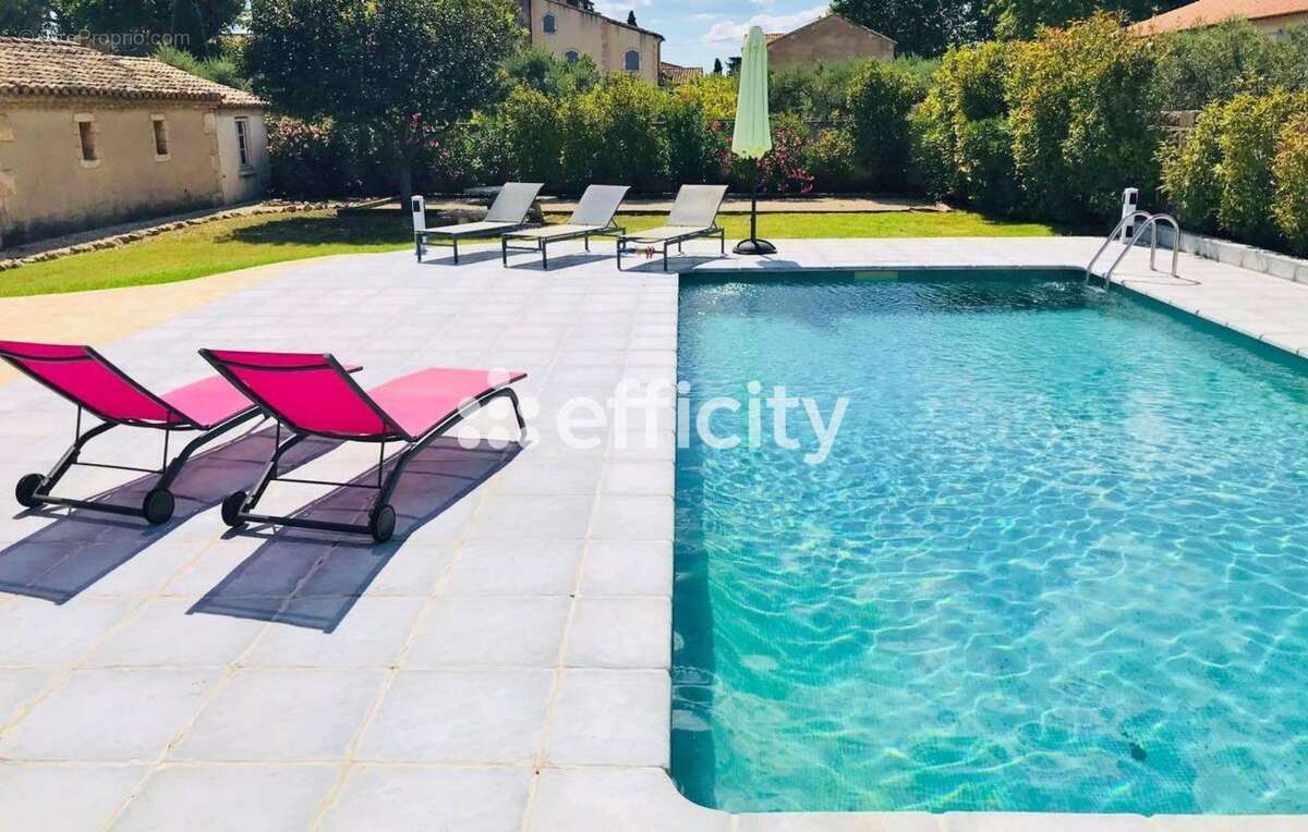 Maison à MAUSSANE-LES-ALPILLES