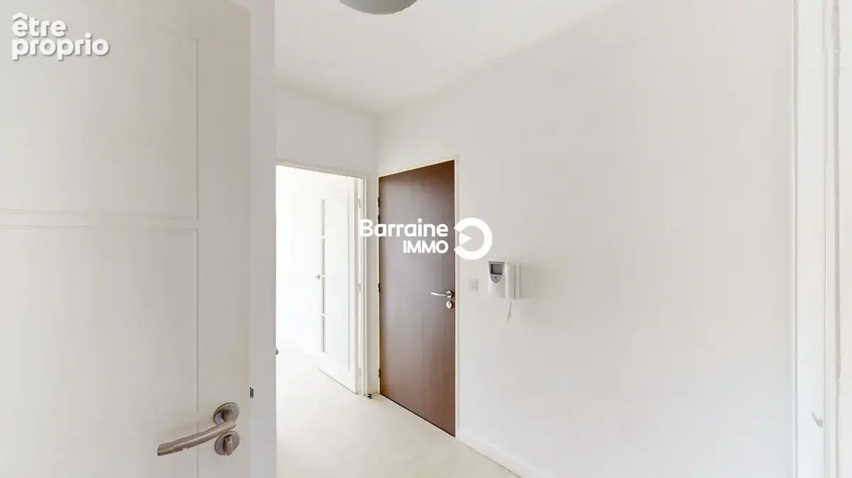 Appartement t3 avec terrasse - 2 chambres - garage double - dernier etage - photo 9