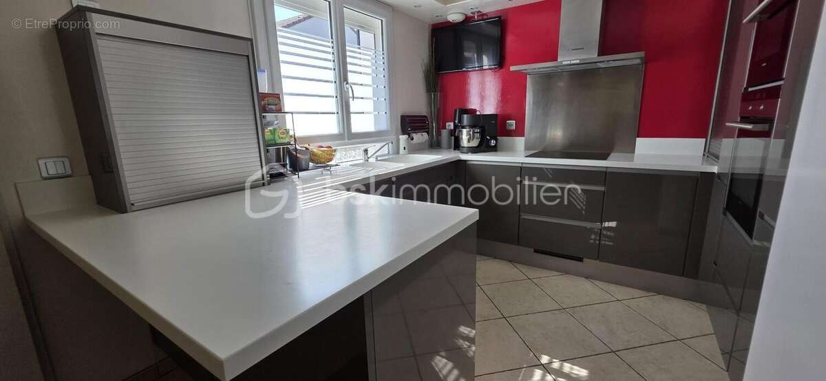 Maison à SAINT-GERMAIN-LES-CORBEIL