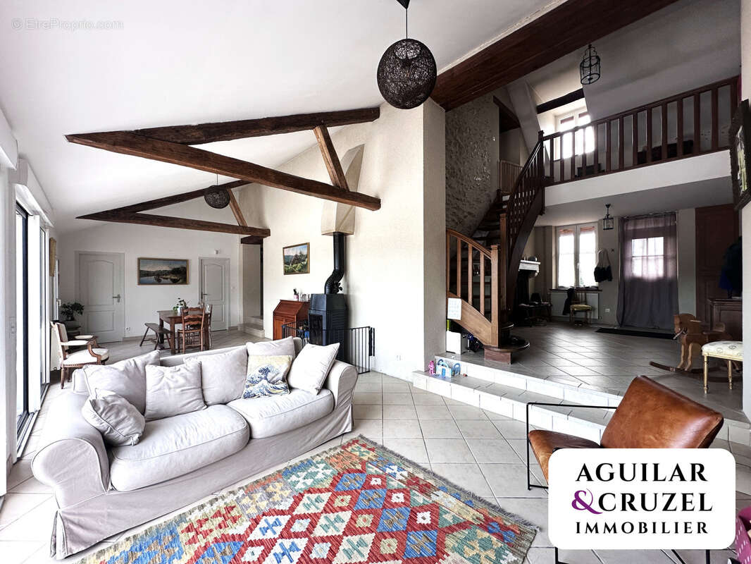 Maison à SAINT-DOULCHARD