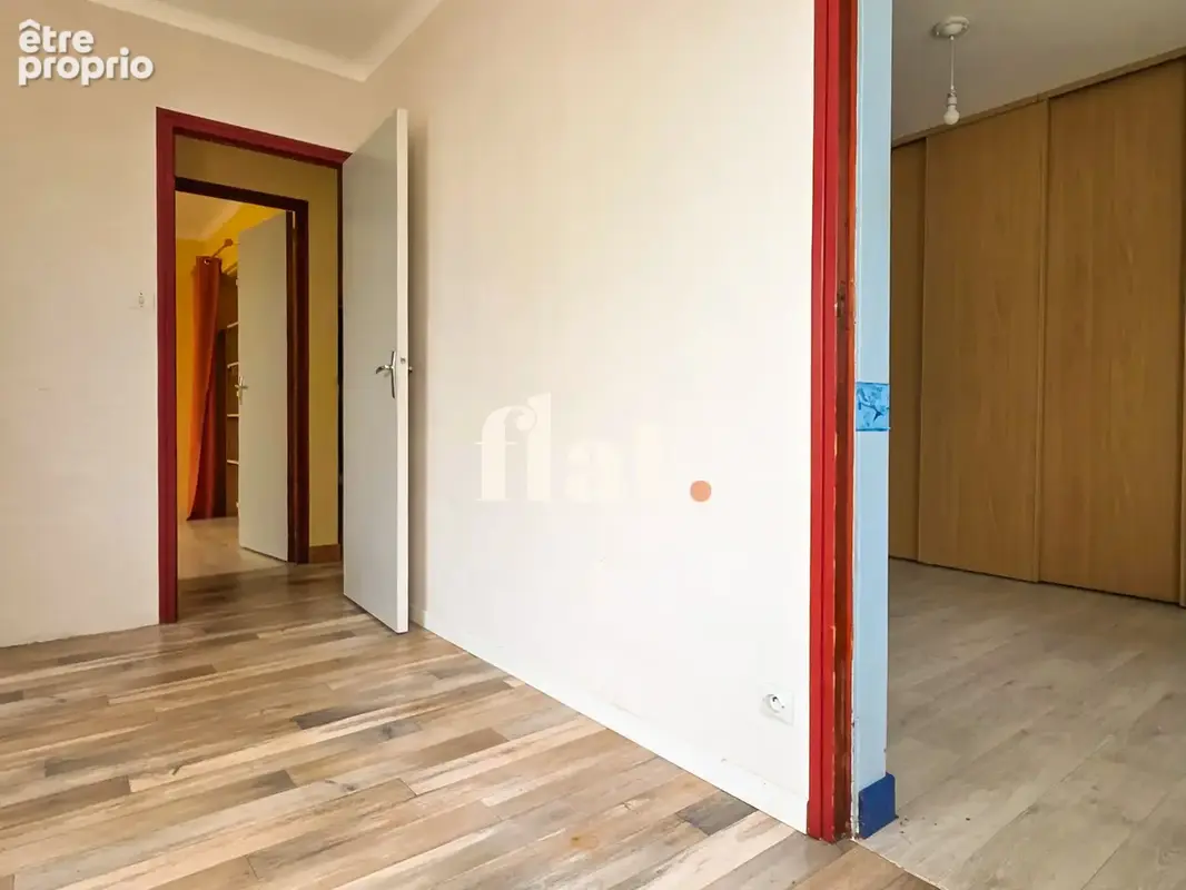 Saint-julien   maison 190 m2 utiles - 140 m2 hab garages - atelier - indépendant - photo 27