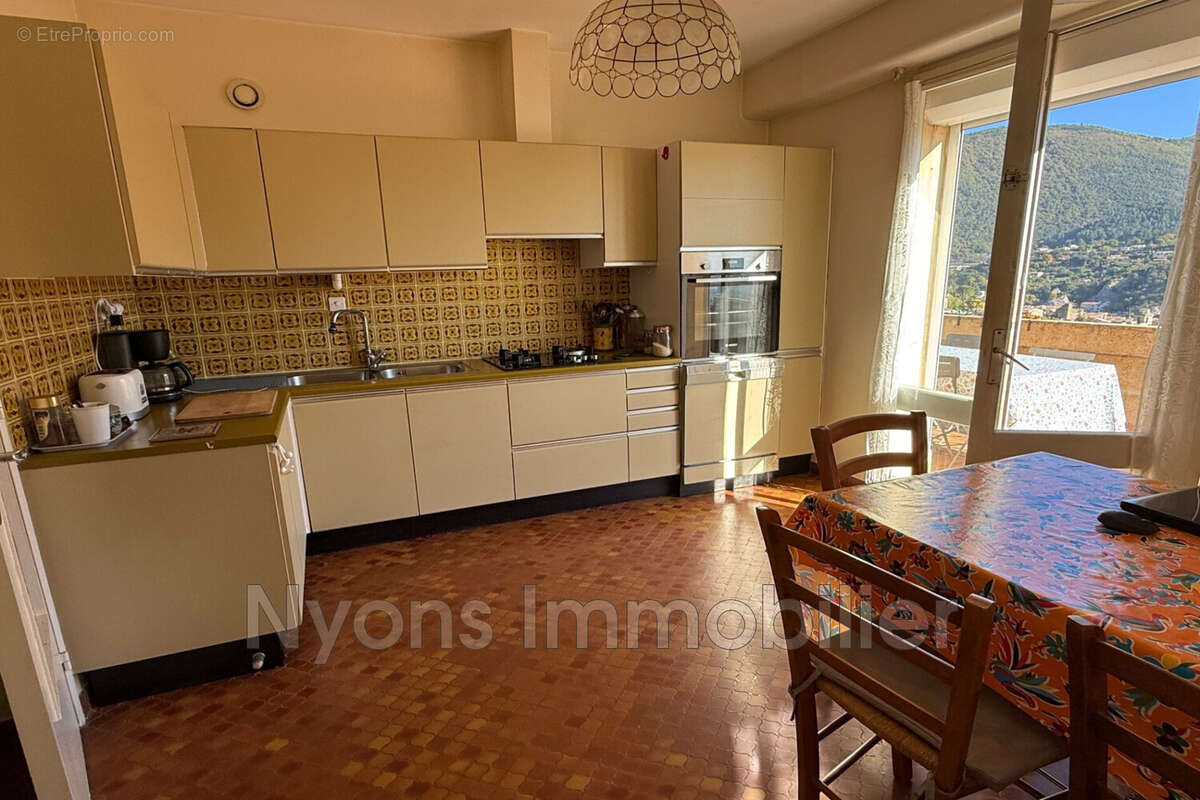 Appartement à NYONS