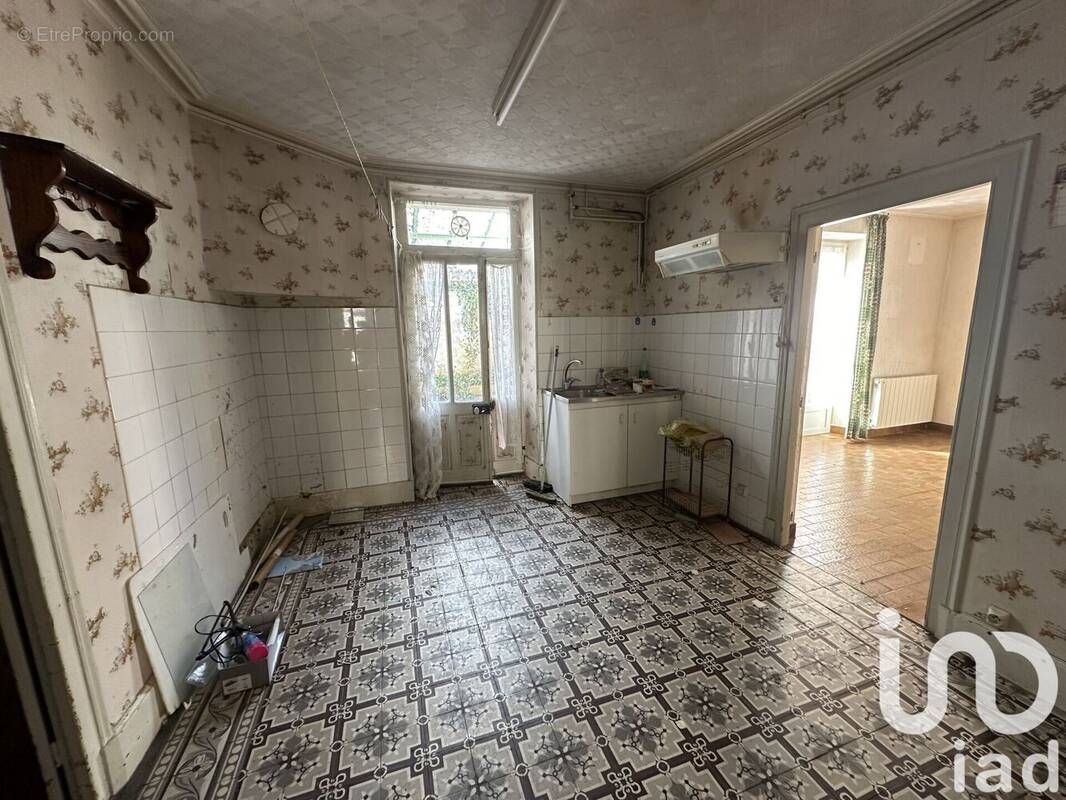 Photo 1 - Maison à CHAROST