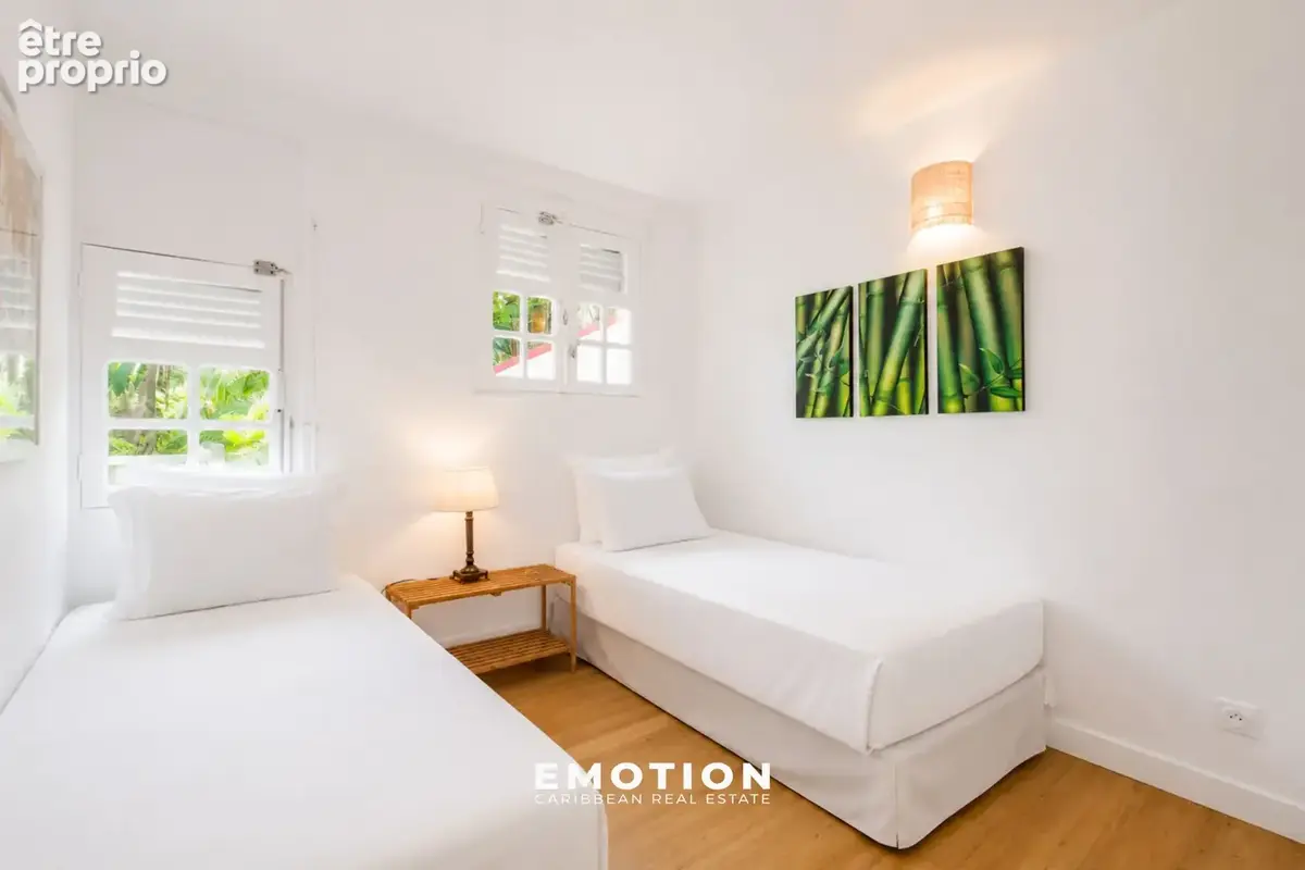 Villa T7 avec piscine et vue mer - Sainte -Anne - photo 20