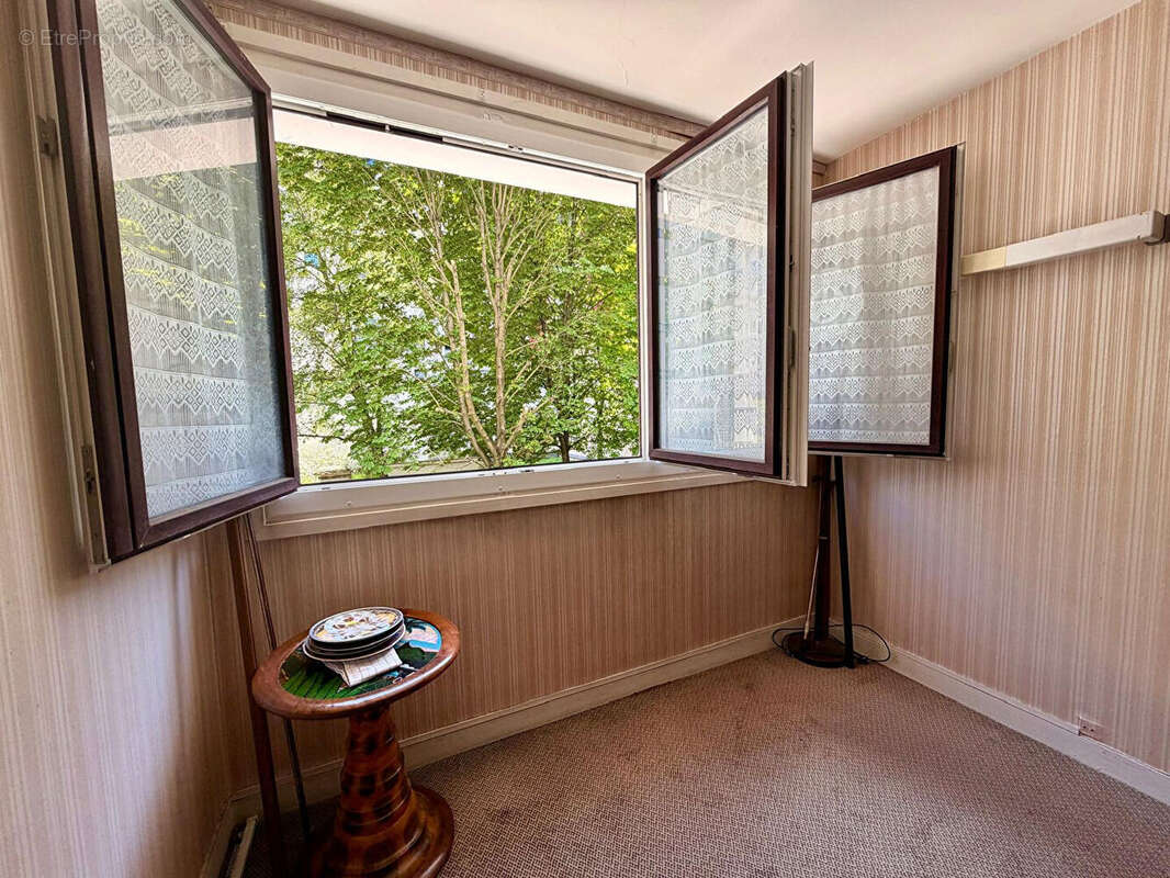 Appartement à PARIS-19E