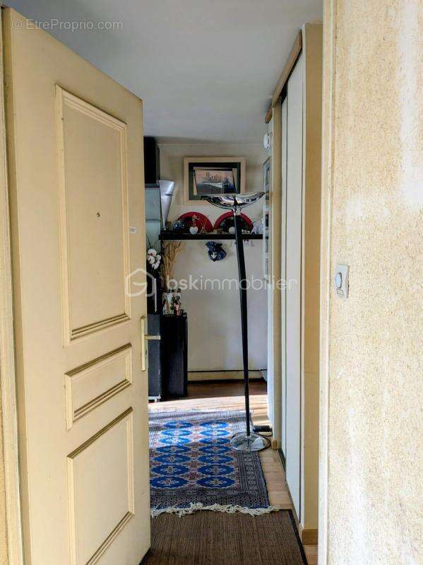 Appartement à MENNECY