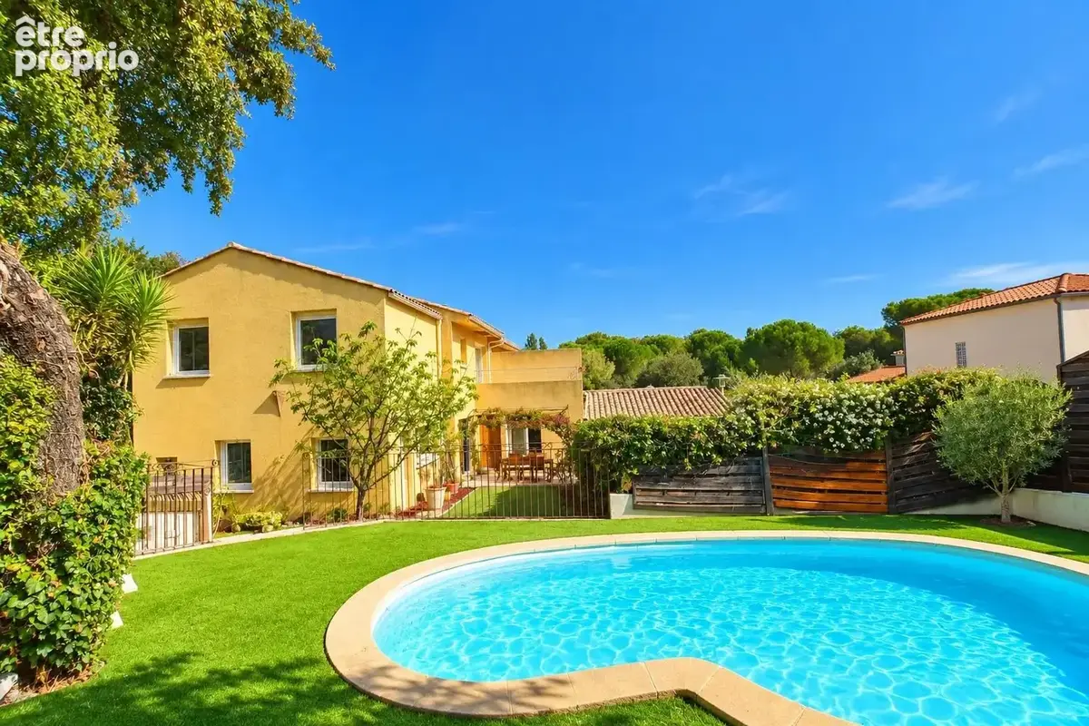 Maison t5 de 150 m² avec piscine à castries - photo 2
