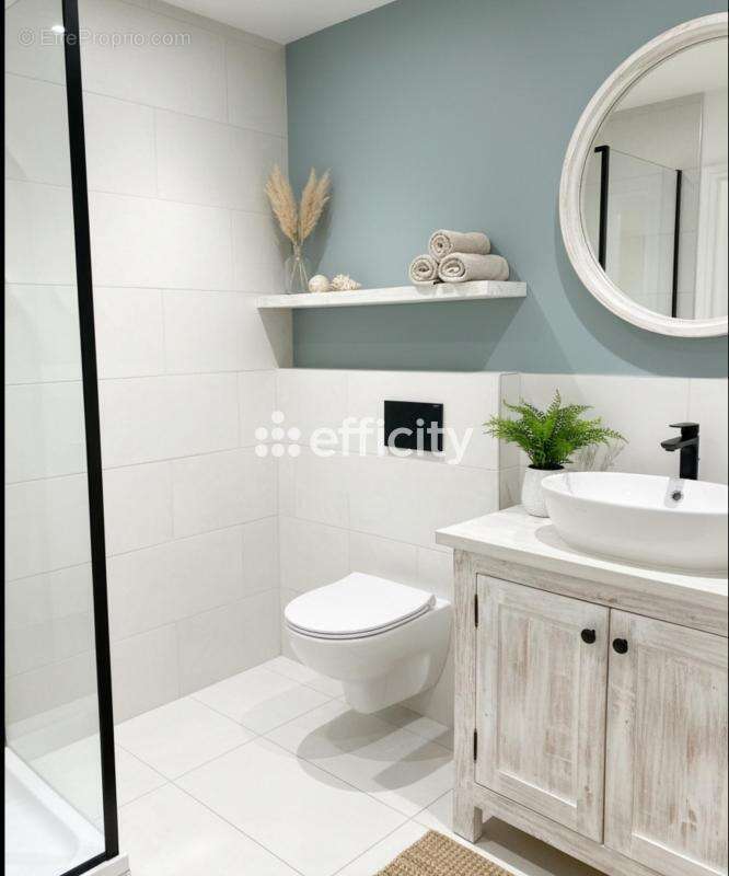 Appartement à GRIMAUD