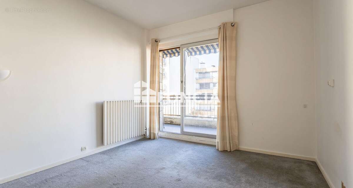 Appartement à BOURG-LA-REINE
