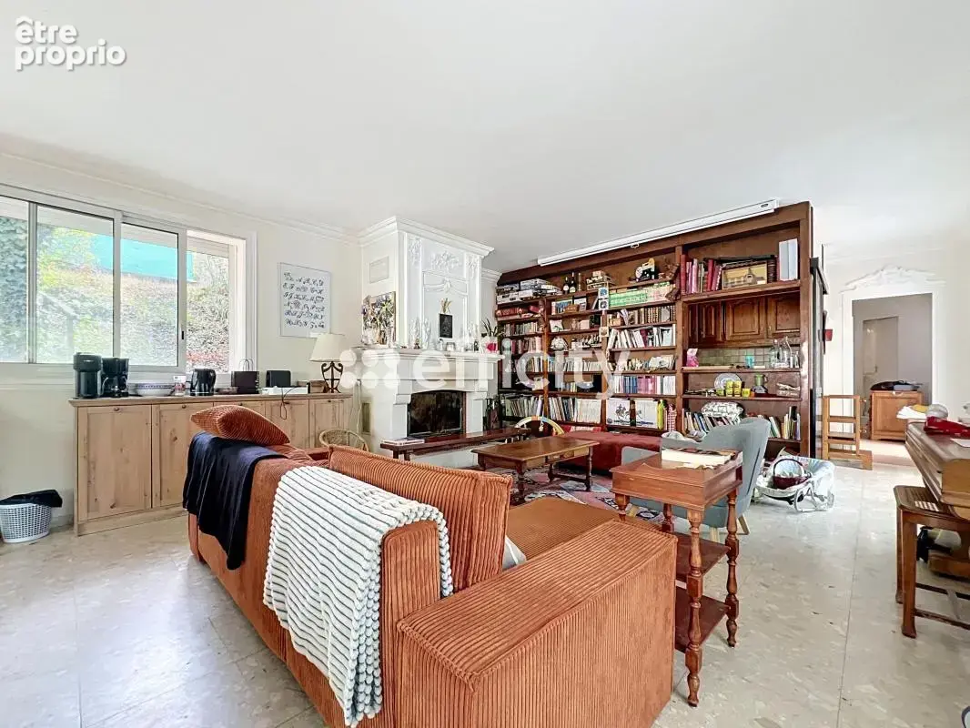 Maison 150 m² à Tours  - photo 2