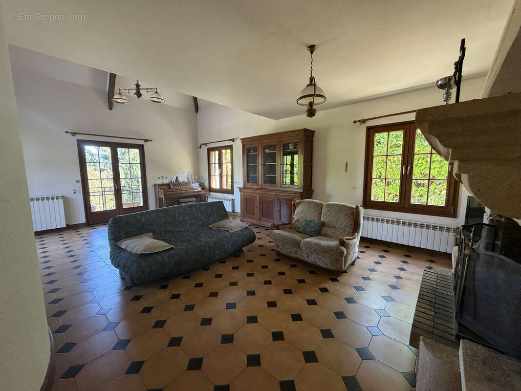 Maison de 174m2 - photo 5