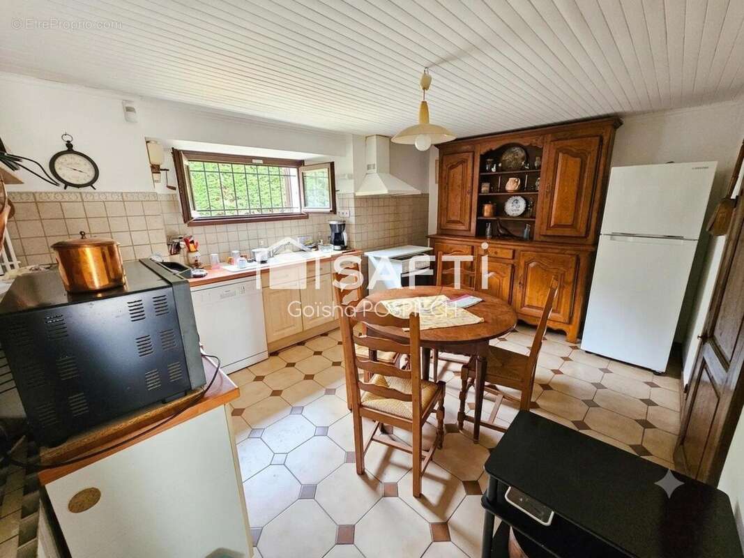 Maison 135 m² à Virieu  - photo 7