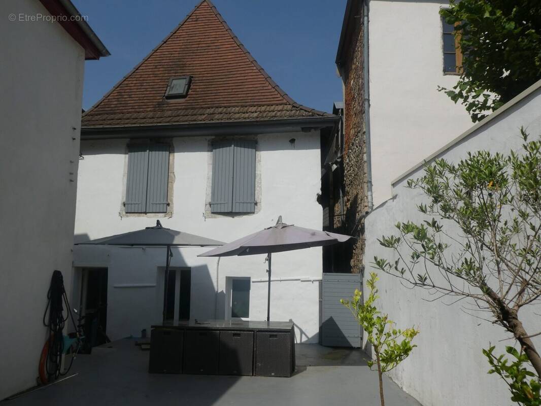 Maison à SALIES-DE-BEARN