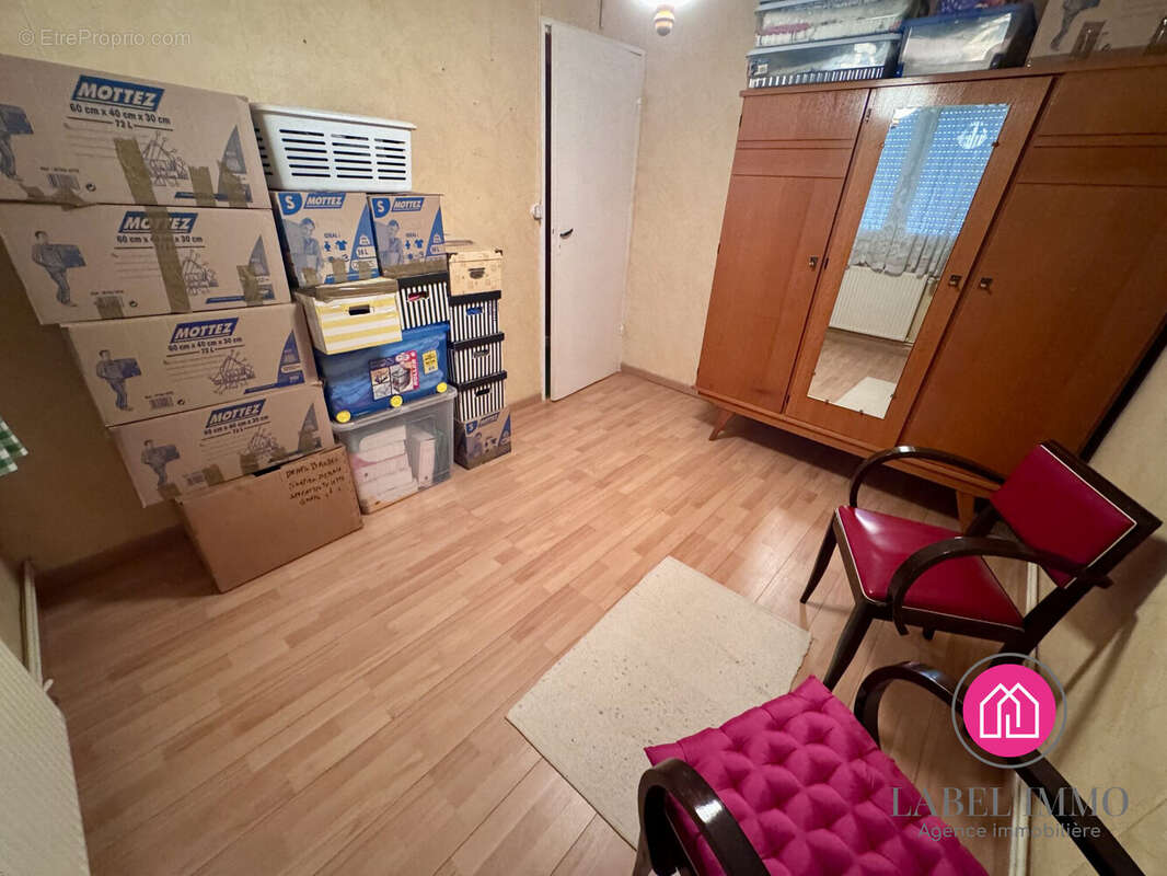 Maison 80 m² à Sin-Le-Noble  - photo 6