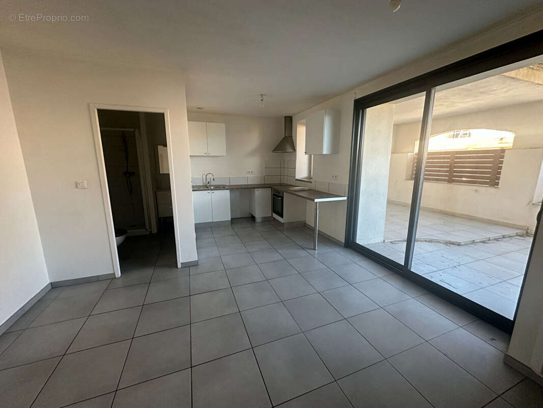 Appartement à MEYRARGUES