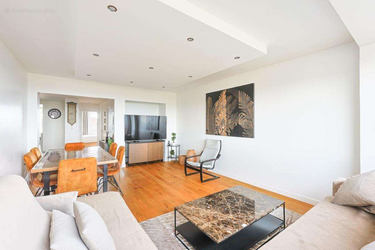 Appartement à VILLEMOMBLE