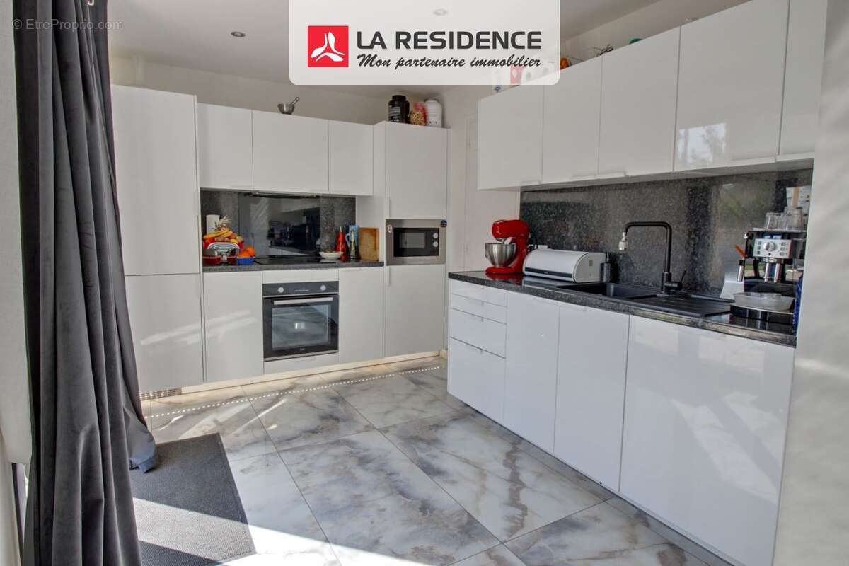 Maison 156 m² à Conflans-Sainte-Honorine  - photo 5