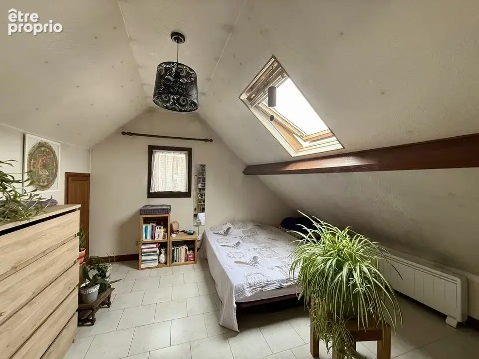Pavillon familial, grand garage, appartement sur grand terrain - photo 20