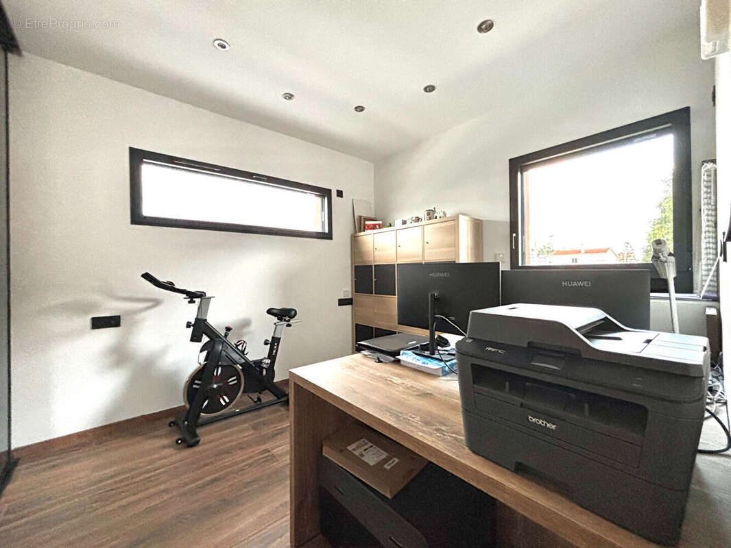 Appartement d'exception de 120 m² dans le très recherché secteur Nord de Saint-Étienne - photo 7