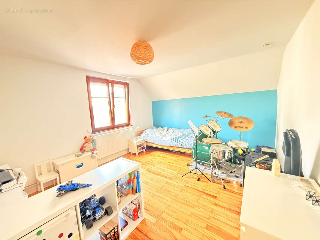 Superbe maison 6 pièces 169m2 avec Jardin sans travaux. - photo 7