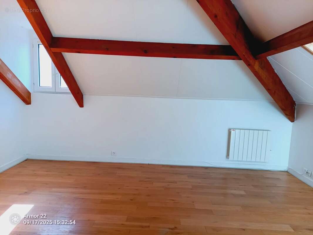 Appartement à CHARENTON-LE-PONT