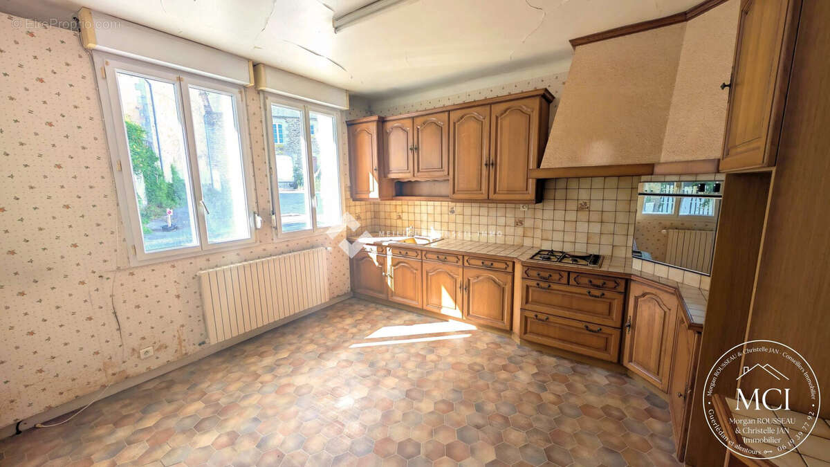 Maison 5 pièces 134 m² à vendre à Caurel (22530) - photo 2