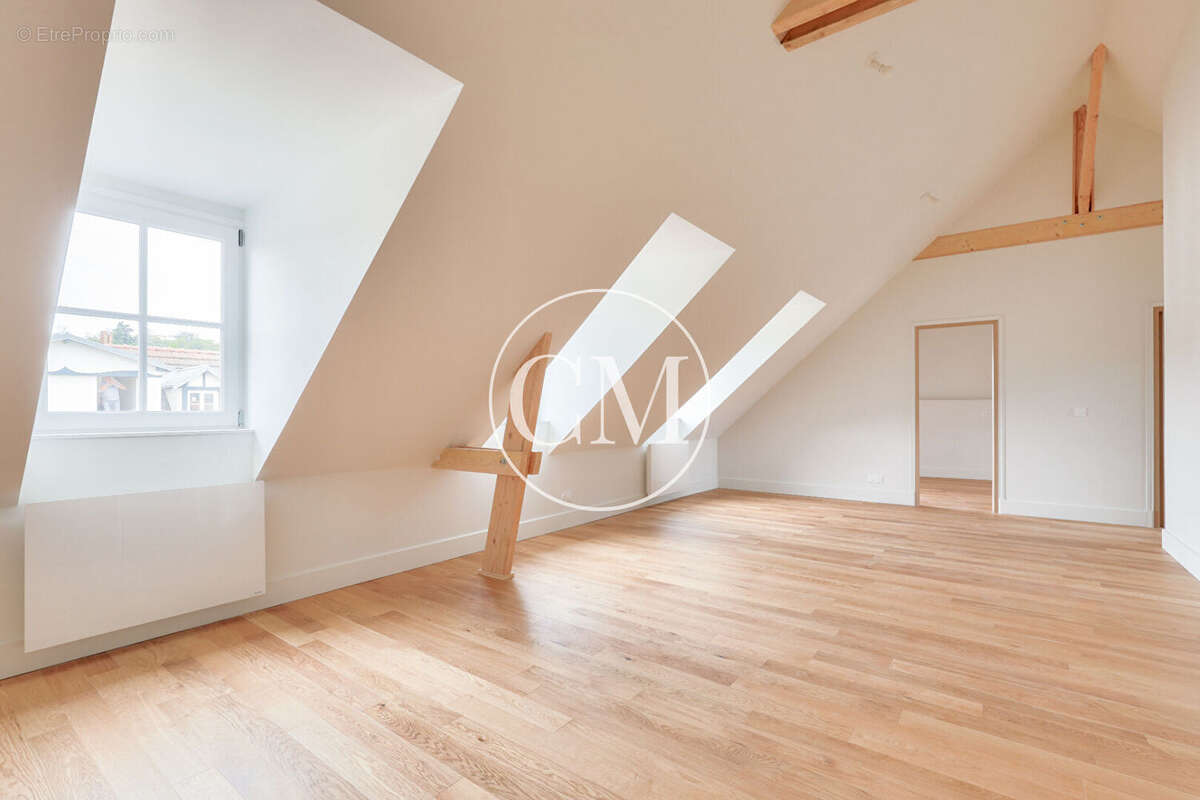 Appartement à VERSAILLES