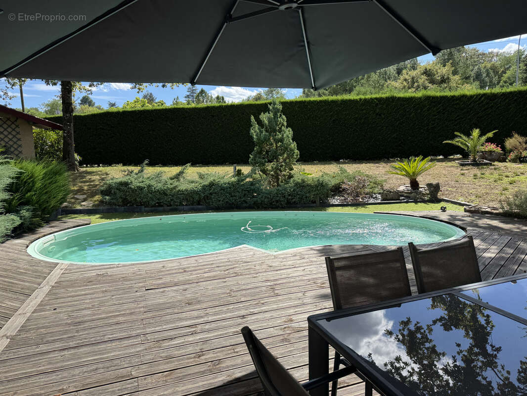 Maison à CASTELJALOUX