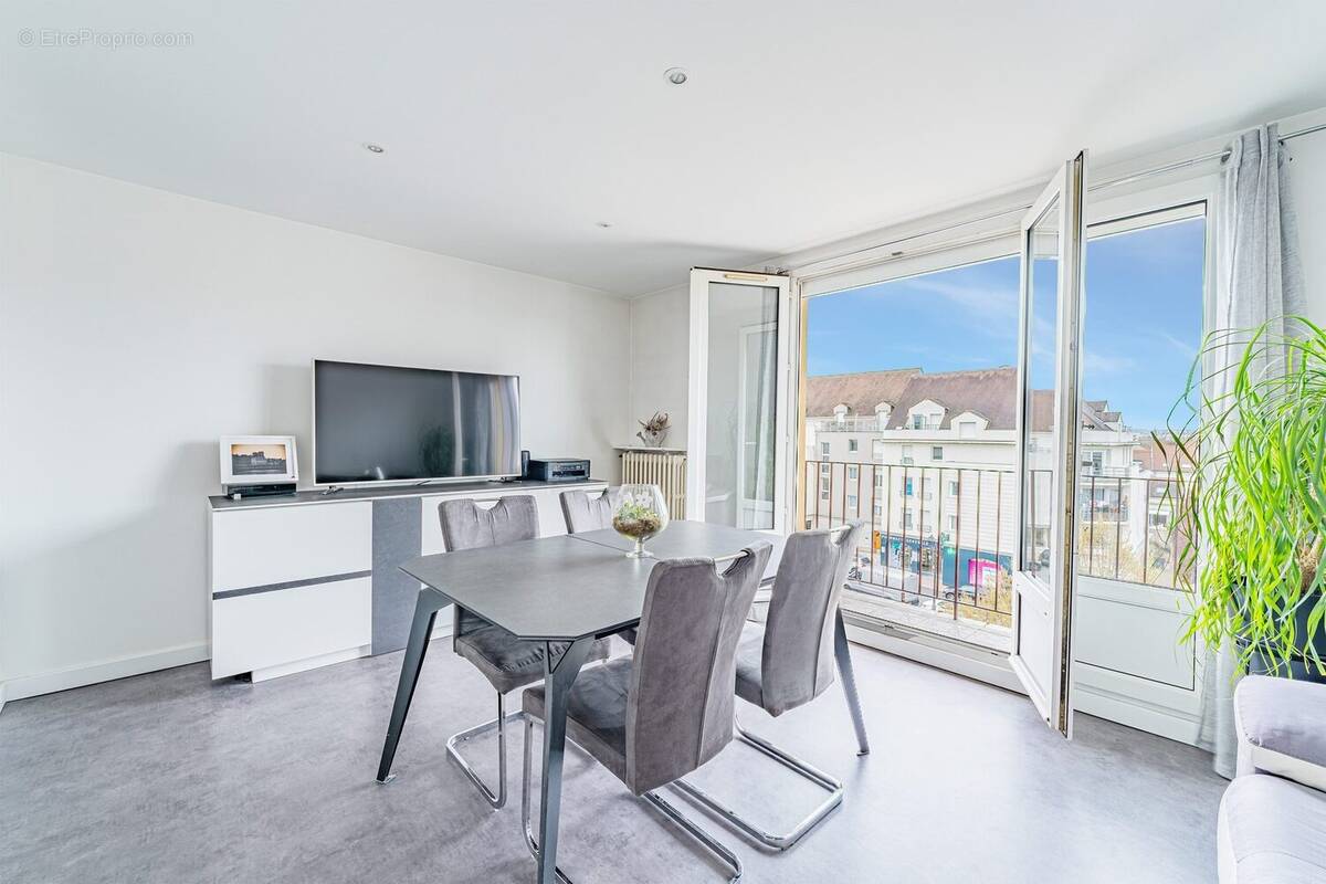 Appartement à MONTESSON