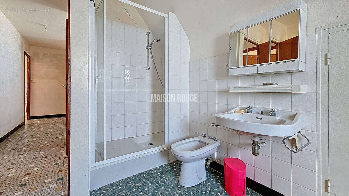 Maison individuelle en granit plein coeur de Matignon - photo 8